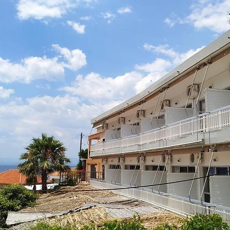 Poulea Rooms Kalamata Exterior photo